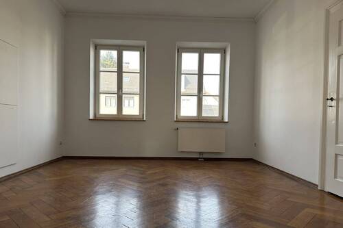 Schlafzimmer, Nachbarwhg. - 4 Zimmer Etagenwohnung in Landsberg