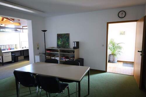 Büro 2 - 