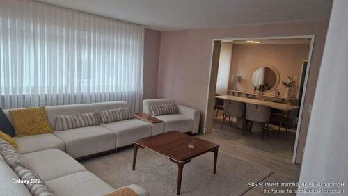 Wohnzimmer - 5 Zimmer Etagenwohnung zur Miete in Ötisheim