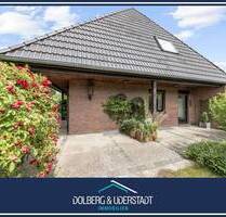 Zweifamilienhaus in ruhiger rückwärtiger Lage mit großem Garten - Hamburg / Meiendorf Rahlstedt