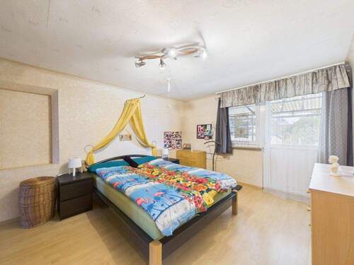 Schlafen OG mit Balkon - 