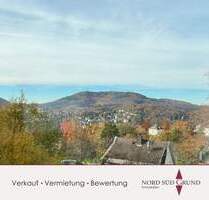 Einmalige Fernsicht! Architektonisch anspruchsvolle 3-Zimmer-Wohnung. Lift. Tiefgarage. - Baden-Baden Innenstadt