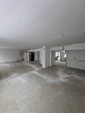 20260108_145511075_iOS - Büro zur Miete in Düsseldorf