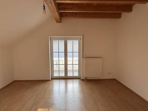 Schlafzimmer 2 OG - Doppelhaushälfte mit 135,00 m&sup2; in Peißenberg zur Miete