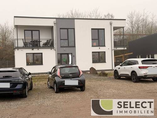 Ansicht Wohn- u. Bürogebäude - Einfamilienhaus zum Kaufen in Schiffweiler