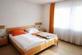 Schlafzimmer EG - 