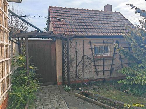 Zugang zum Garten - 3 Zimmer Doppelhaushälfte in Frankenberg