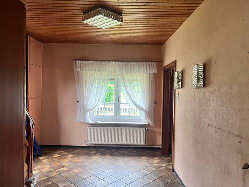  Eingang - 8 Zimmer Einfamilienhaus zum Kaufen in Hochdonn