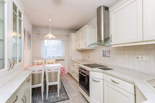 Küche mit Essplatz - Einfamilienhaus mit 102,20 m&sup2; in Berlin zum Kaufen