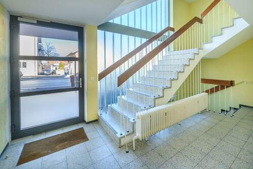 Gepflegtes Treppenhaus - 