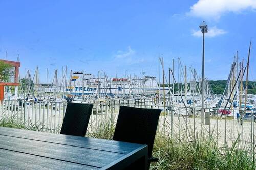 Die Schiffe zum greifen nah - 