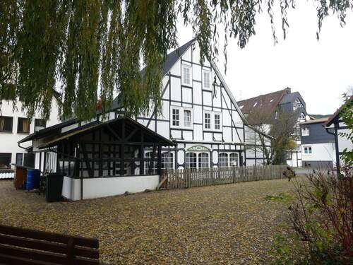 Rückansicht Einfamilienwohnhaus - 