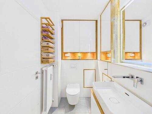 modernes Badezimmer - 