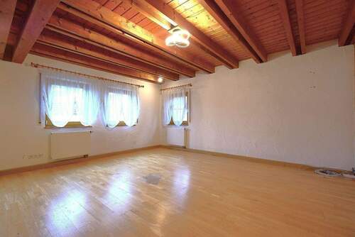 1.OG: Essen/Wohnzimmer DSC.JPG - 7 Zimmer Mehrfamilienhaus, Wohnhaus zum Kaufen in Böbingen an der Rems