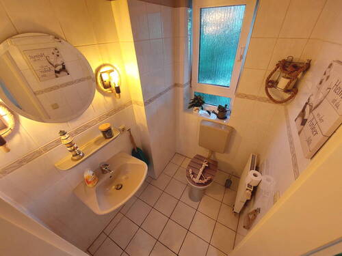 Gäste-WC - Reihenmittelhaus mit 102,00 m² in Quickborn zum Kaufen