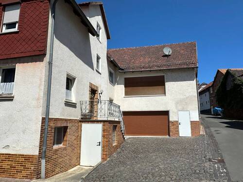 Bild 2 - 9 Zimmer Einfamilienhaus zum Kaufen in Gudensberg
