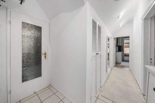 Flur im Erdgeschoss - 