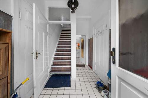 Eingangsbereich im Erdgeschoss - 