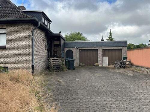 Vorderansicht - 6 Zimmer Einfamilienhaus zum Kaufen in Ilsede