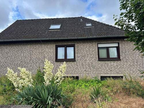 Vorderansicht - 6 Zimmer Einfamilienhaus in Ilsede