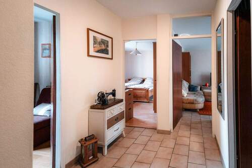 Flur/Diele - 3 Zimmer Etagenwohnung zum Kaufen in Mannheim