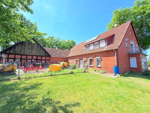 Haus 1 Aussen seite - 