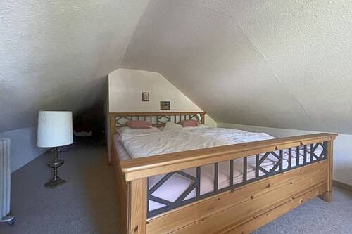 Ausggebauter Spitzboden - 