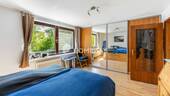1. OG Schlafzimmer 2 - 