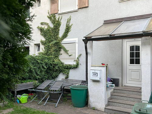 Garten / Vorderseite - 5 Zimmer Doppelhaushälfte in Ansbach