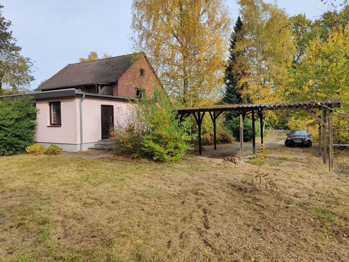 Anbau und Doppelcarport - 1 Zimmer Mehrfamilienhaus, Wohnhaus in Suderburg