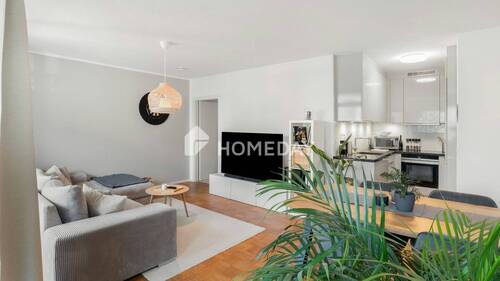 Wohnzimmer 2 - 2 Zimmer Etagenwohnung in Kiel