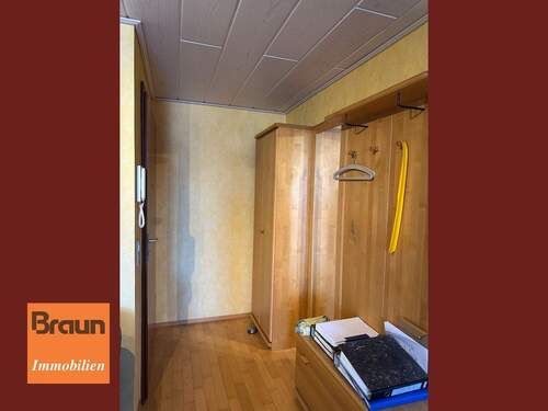 2,5-Zi.-ETW, Garderobe/Flur - 