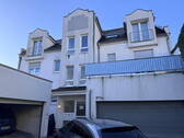 Bild 1 - 2-Zi Wohnung in Wiesbaden Dotzheim Bad Terrasse Einbauküche Garage