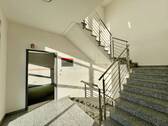 TREPPENHAUS OBERGESCHOSS - 