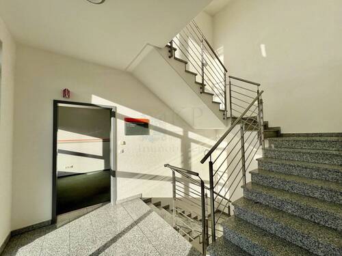 TREPPENHAUS OBERGESCHOSS - 
