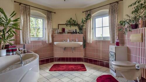 OG Dusch- & Wannenbad - Einfamilienhaus mit 134,00 m&sup2; in Ahrensfelde zum Kaufen