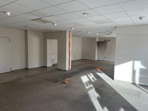 20251209_094204903_iOS.jpg - Gewerbeobjekt (Büro, Produktion, Verkauf) in Starnberg