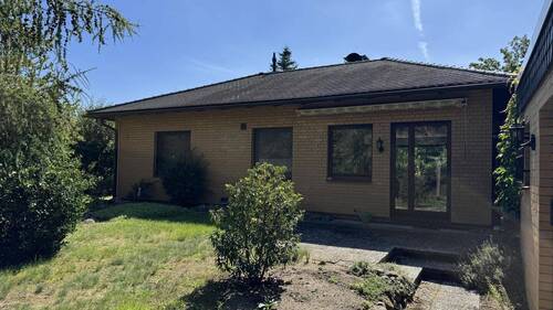 Ansicht vom Garten zum Haus - 