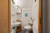 WC im Dachgeschoss - 