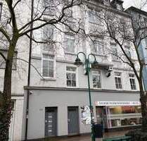Altbauwohnung mit 3 Zimmern in der Stadtmitte - Duisburg Dellviertel