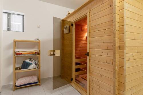 UG - Heizungsraum mit Sauna - 