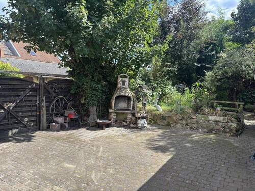 Innenhof - 6 Zimmer Einfamilienhaus in Lüchow