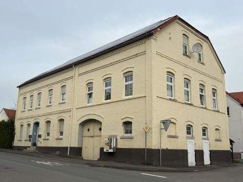 Aussenansicht - Mehrfamilienhaus, Wohnhaus zum Kaufen in Warburg