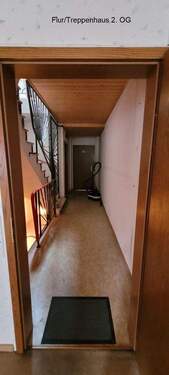 Flur 2. OG - 
