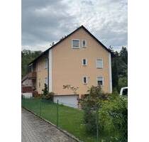 Weismain ** grossz. MFH in ruhiger Lage mit Doppelgarage und Garten