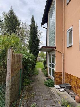 Eingangsbereich - 1 Zimmer Mehrfamilienhaus, Wohnhaus in Weismain