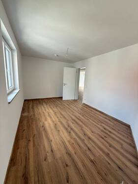 2 neu.jpeg - 2 Zimmer Etagenwohnung in Ingolstadt