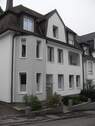 Hausansicht mit Eingangsbereich - 