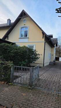 Front - 3 Zimmer Büro in Reinbek