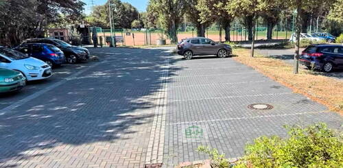 öffentlicher Parkplatz - Grundstück in Bitterfeld-Wolfen zum Kaufen